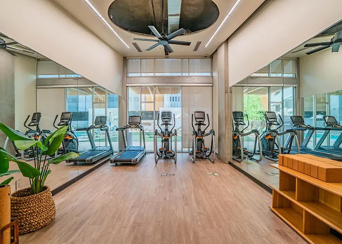 1br, Roosevelt Row , Gym,pool,parking Apartment *