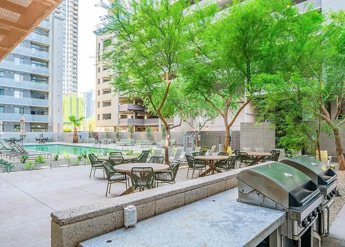 1br, Roosevelt Row , Gym,pool,parking Apartment