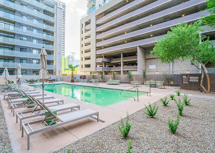 Apartment 1br, Roosevelt Row , Gym,pool,parking *